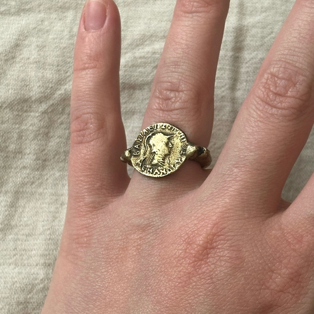 Vintage antique Roman Empire coin reproduction brass ring size 6/7